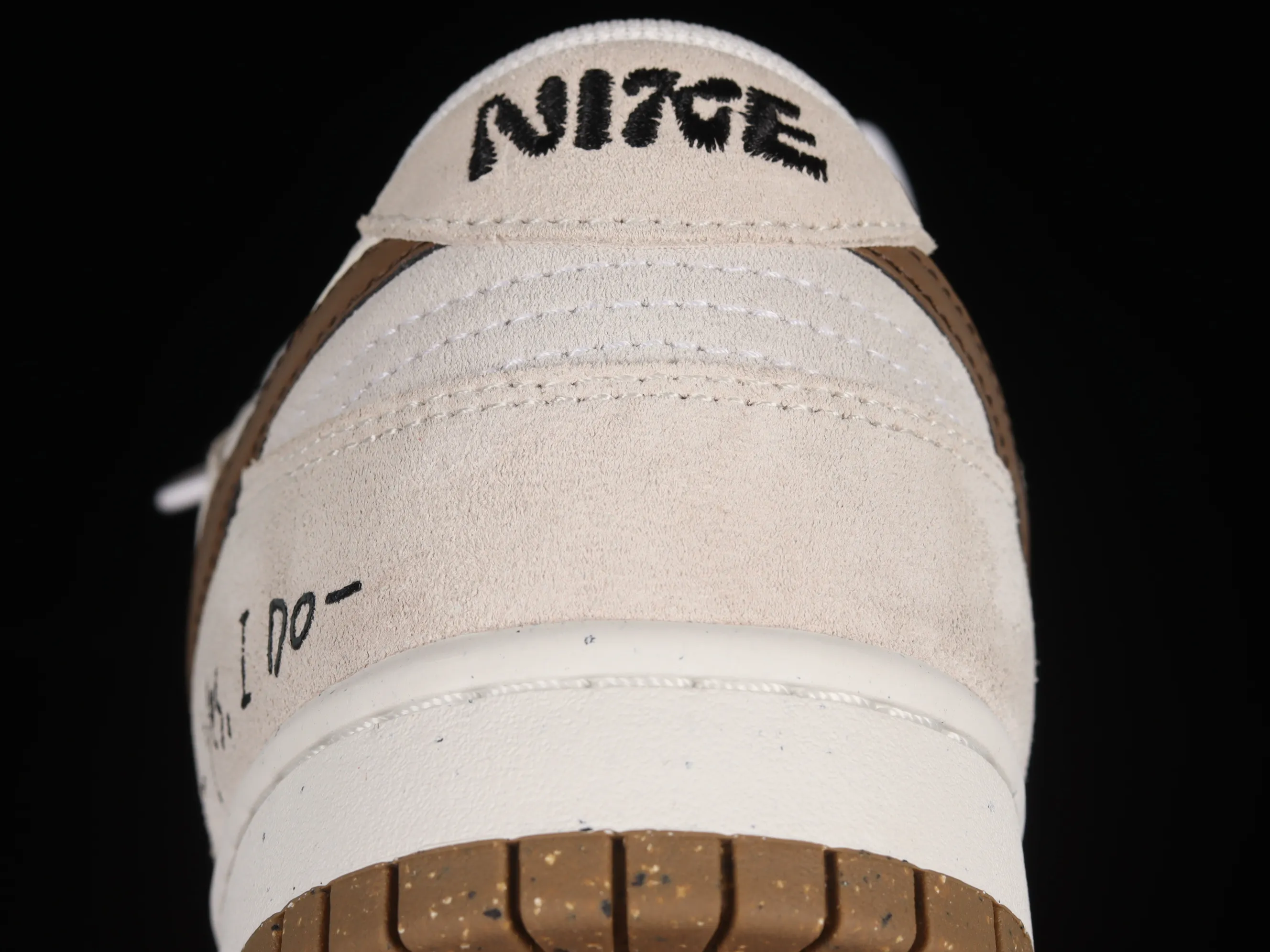 All categories Nk SB Dunk series Nk SB Dunk Low low-top sneakers Nk SB Dunk Low "85" Sapphire double hook SB low-top sports and leisure sneakers DO9457-108